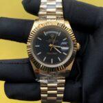 Rolex Oyster Perpetual Day-Date 40MM Mens Yellow Gold Watch (1)